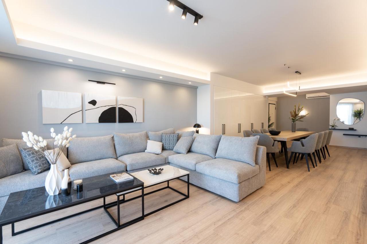 Luxury 4 Bedrooms Apartment Near Flisvos Marina Piräus Exterior foto