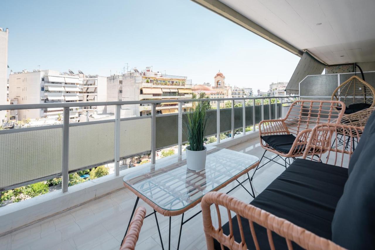Luxury 4 Bedrooms Apartment Near Flisvos Marina Piräus Exterior foto