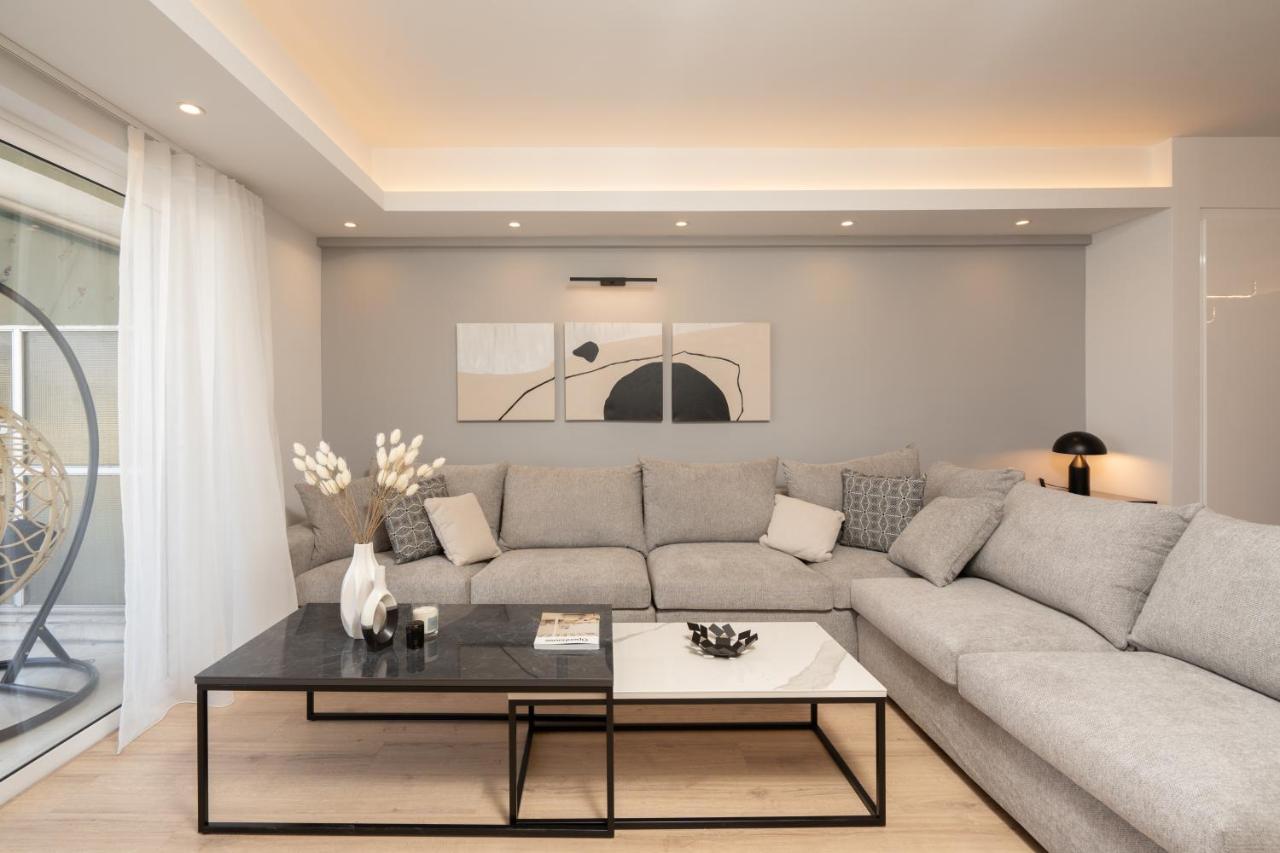 Luxury 4 Bedrooms Apartment Near Flisvos Marina Piräus Exterior foto