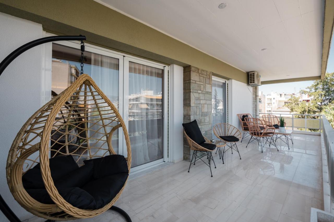Luxury 4 Bedrooms Apartment Near Flisvos Marina Piräus Exterior foto