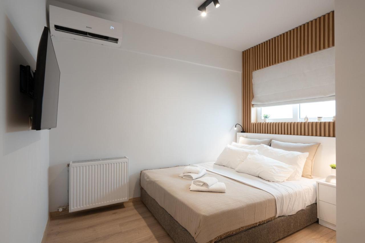 Luxury 4 Bedrooms Apartment Near Flisvos Marina Piräus Exterior foto
