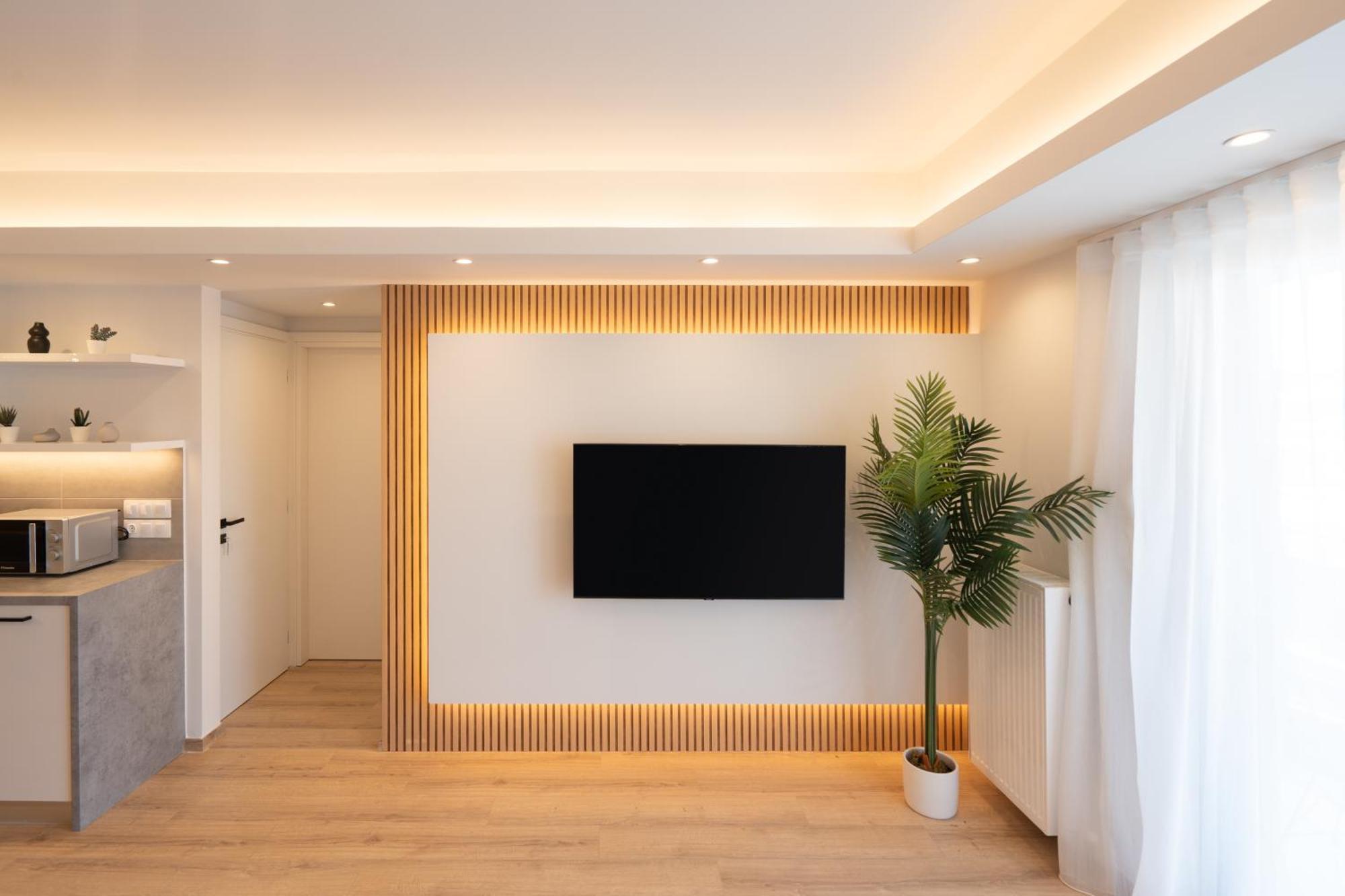 Luxury 4 Bedrooms Apartment Near Flisvos Marina Piräus Exterior foto