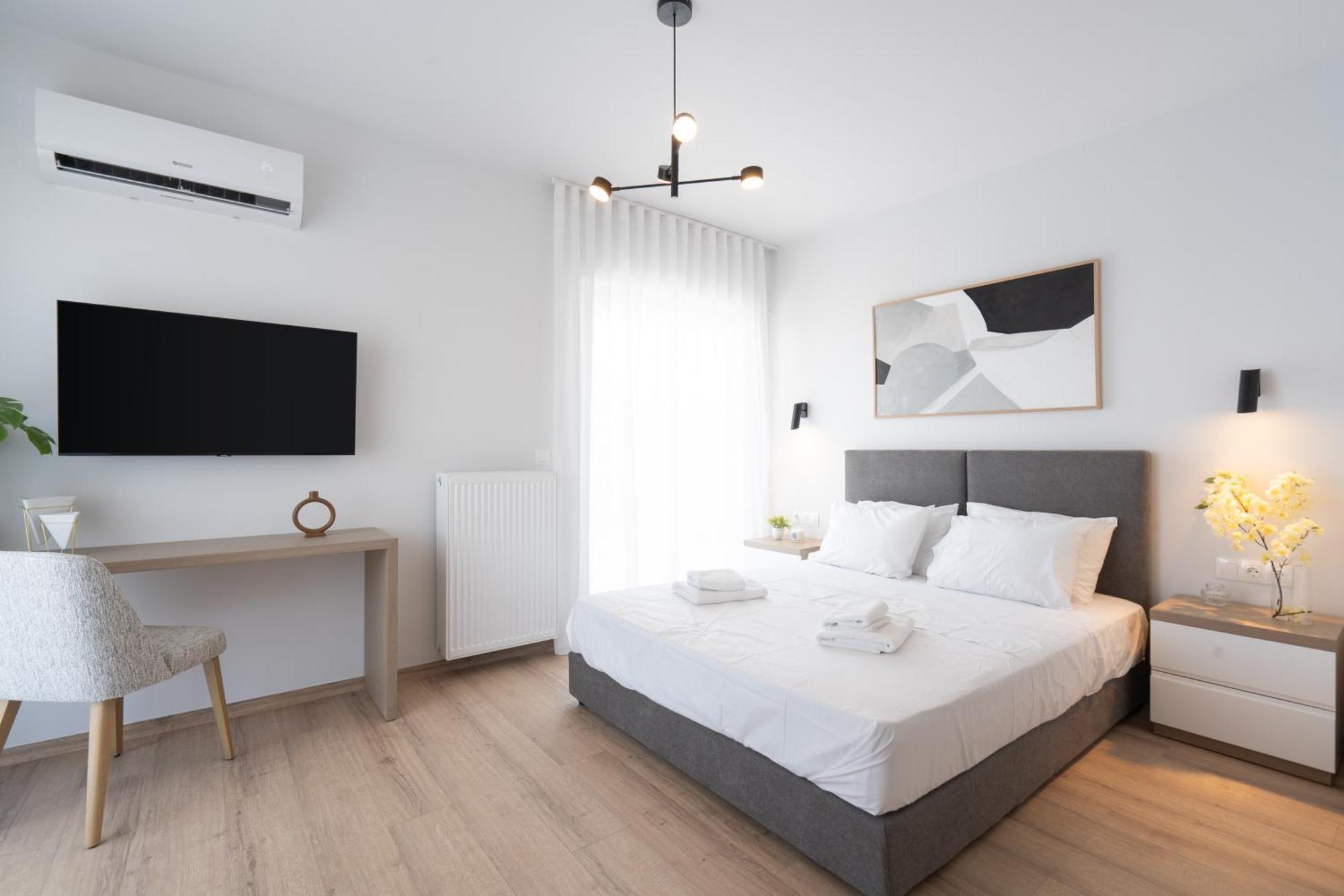 Luxury 4 Bedrooms Apartment Near Flisvos Marina Piräus Exterior foto